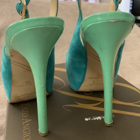 Enzo Angiolini turquoise suede and patent leather sling backs - Picture 8 of 8